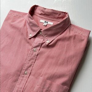 UNIGLO Button Down Red Shirt Men’s XL Plaid Gingham Checks Long Sleeve